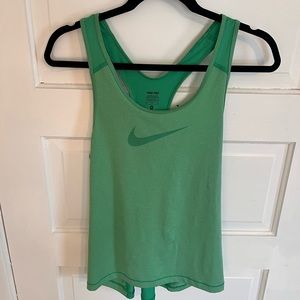 Nike Pro Tank